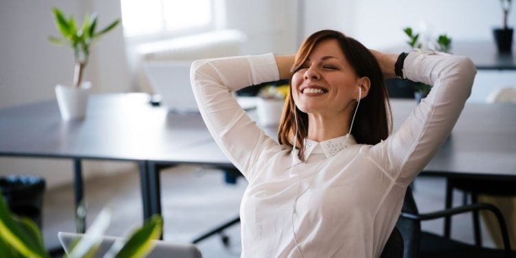 Facts and Benefits of a Workplace Wellbeing App